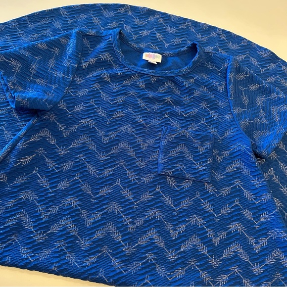 NWOT Lularoe Carly Dress, Blue With Silver Arrow Print, XS - Picture 3 of 7